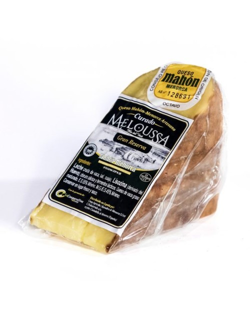 QUESO MAHÓN CUÑA 330G APROX.