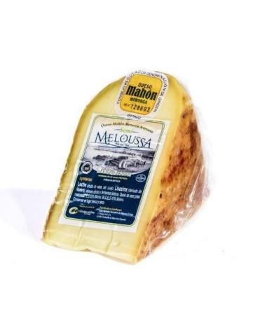 QUESO MAHÓN SEMICURADO CUÑA 300G APROX.